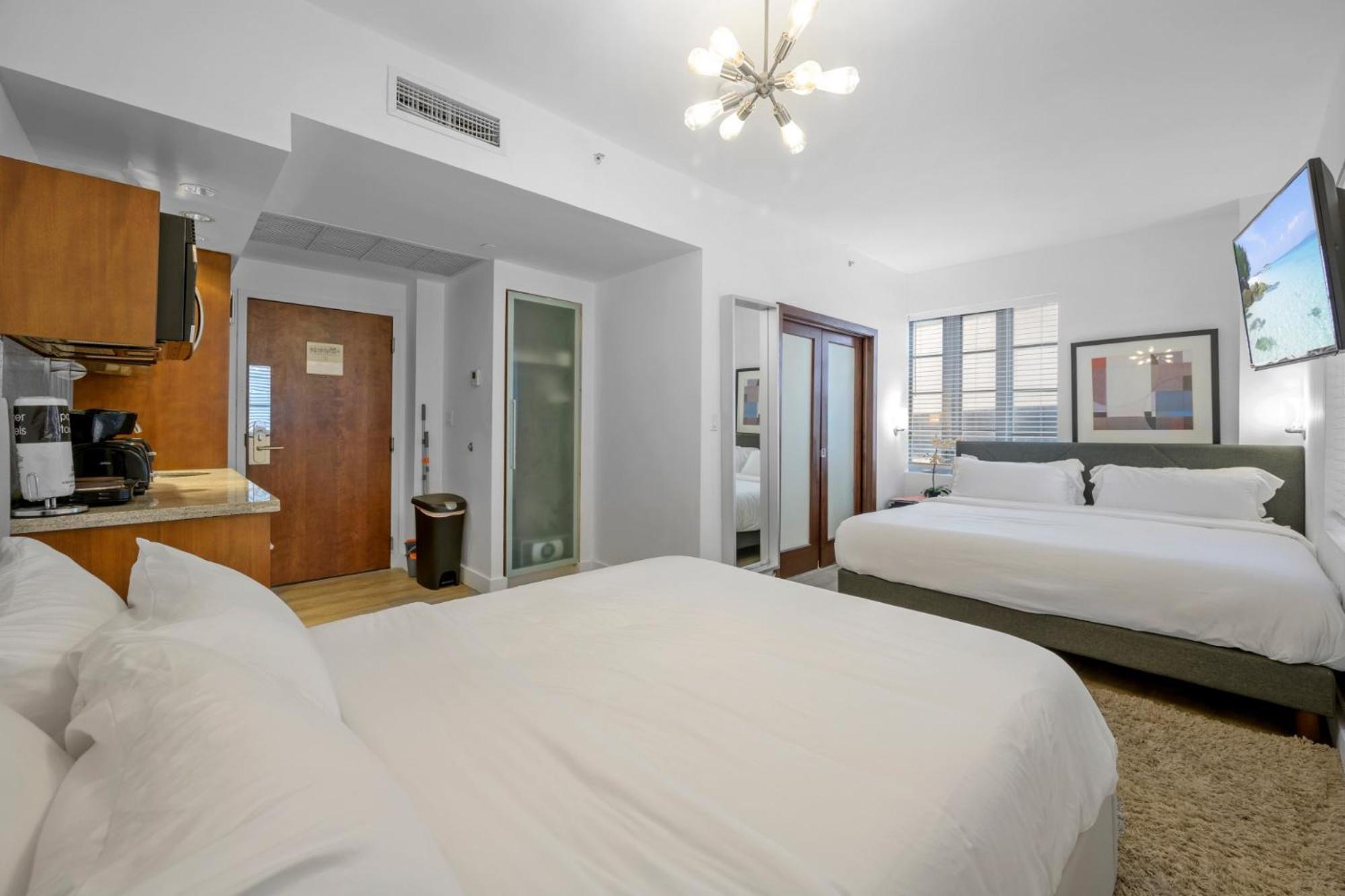 Ocean Drive Apartments With Rooftop Pool, South Beach, Miami ميامي بيتش المظهر الخارجي الصورة