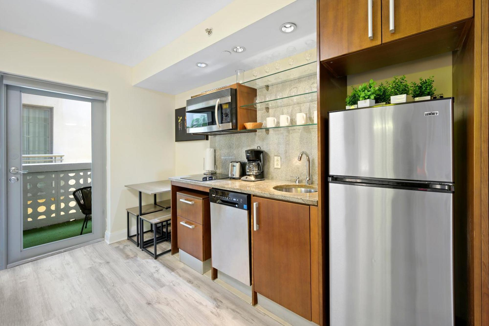 Ocean Drive Apartments With Rooftop Pool, South Beach, Miami ميامي بيتش المظهر الخارجي الصورة